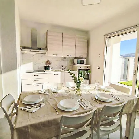 Orvile By Interhome